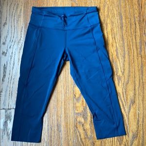 Lululemon navy blue shorts leggings